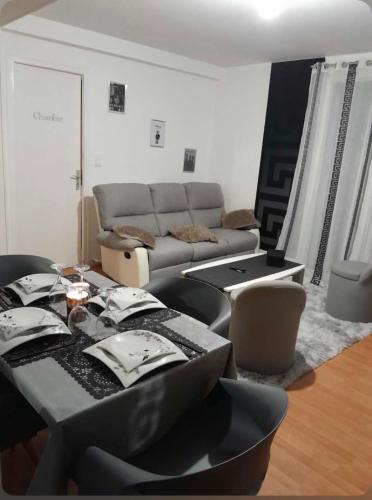 Photo de la galerie de l'établissement Agréable appartement, à Reims