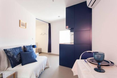Sao Vicente 5 - Historic Flat in Central Lisbon