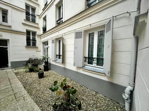 Cosy 2 rooms Montmartre - Eugène Suë
