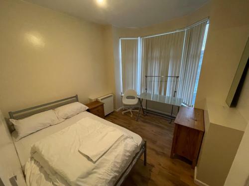 Postel nebo postele na pokoji v ubytování AAS home