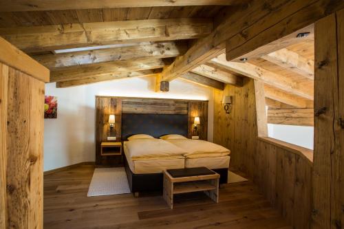 Ένα ή περισσότερα κρεβάτια σε δωμάτιο στο Alte Schmiede Hiltpolt