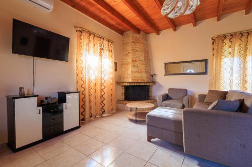 Televisyen dan/atau pusat hiburan di Harmony Country House