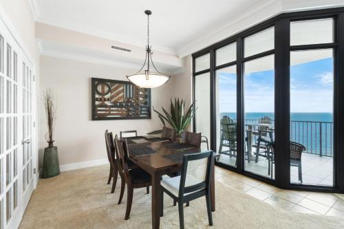 Γενική θέα στη θάλασσα ή θέα στη θάλασσα από  αυτό το διαμέρισμα