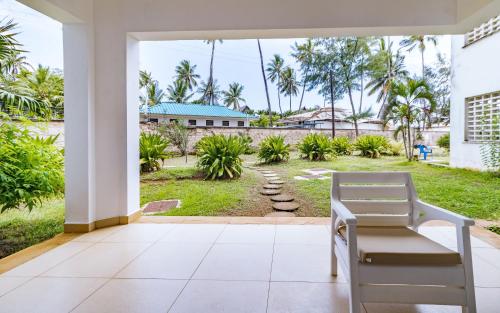 Φωτογραφία από το άλμπουμ του Luxury 3 bedroom beach front apartment στη Μομπάσα