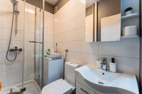 Flex SelfCheckIns 117 - Zagreb - Bedroom - New