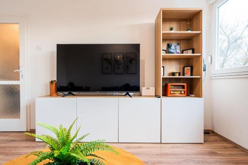 Flex SelfCheckIns 117 - Zagreb - Bedroom - New