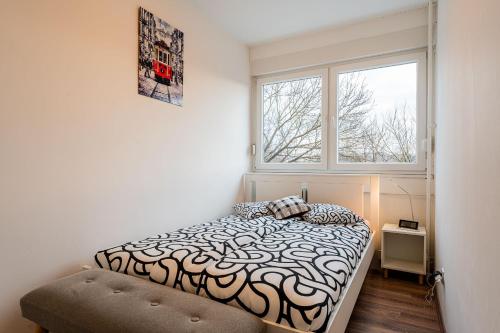 Flex SelfCheckIns 117 - Zagreb - Bedroom - New
