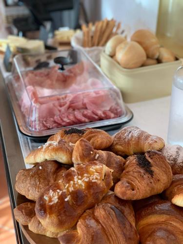 B&Bの敷地内または近くでの食事または食べ物