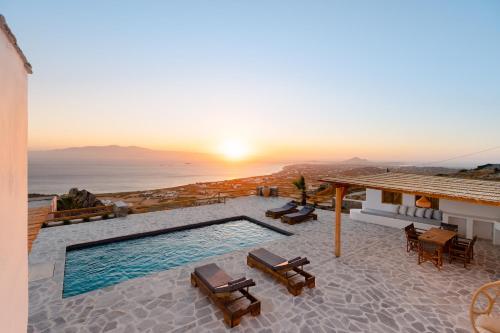 Villa Achilleos, Avlia Hill, Naxos, by NaxosVibe
