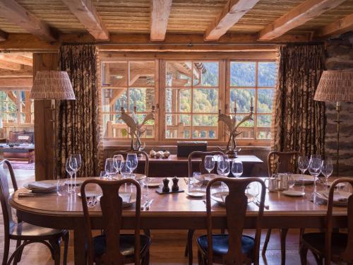 Ποτά στο Eleven Chalet Hibou