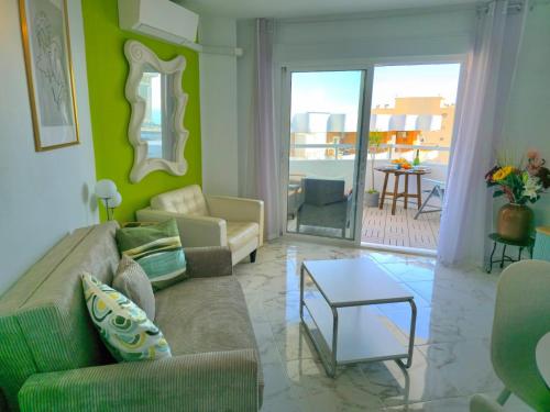 Nogalera Skyline Retreat one bedroom apartment with balcony and amazing sea and city views FREE PARKING BY NAMASTE ELITE