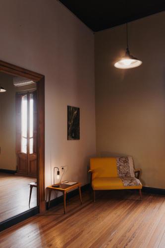 Χώρος καθιστικού στο Dia 32 Guest House