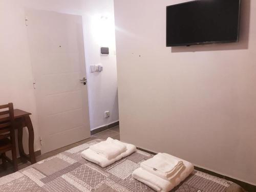 Posta Almendros Apartにあるテレビまたはエンターテインメントセンター