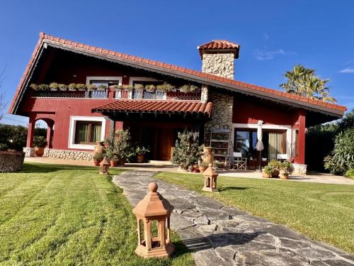 Gallery image of La Rosa de los Vientos in Liencres