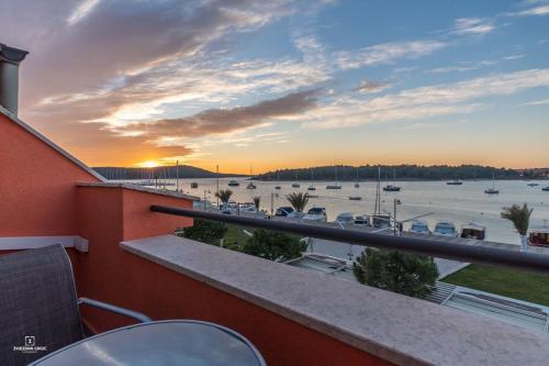 Apartment Sunset