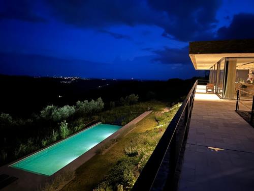 Bazén v ubytování Monte Piccolo B&B nebo v jeho okolí