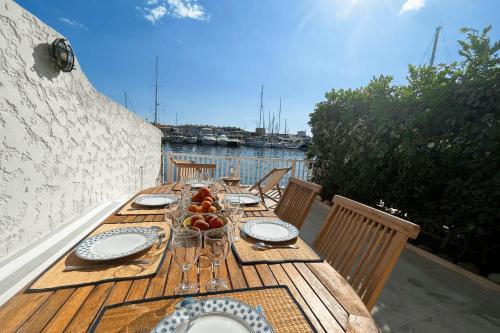 Beautiful fisherman house and a mooring - WIFI