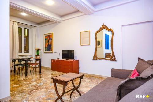 Art Apartment Rome City Center
