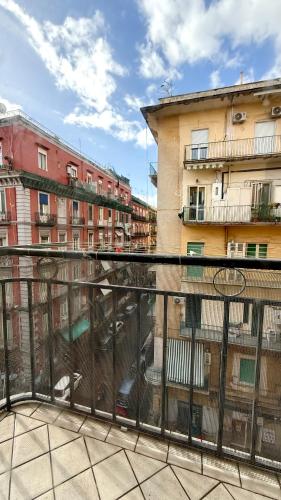 Cozy Central Apartment Napoli