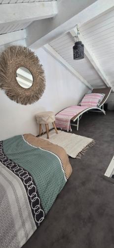 Postel nebo postele na pokoji v ubytování Bungalow Kerma