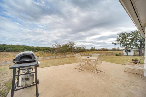 Gallery image of Historic 'Hoffmann Ranch Haus' Near Wineries! in Fredericksburg