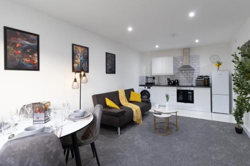 Η κουζίνα ή μικρή κουζίνα στο Open Mind Property - Cosy Flat with 2 Beds