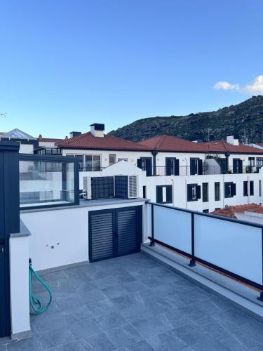 Private 1 bedroom house in Machico Centre