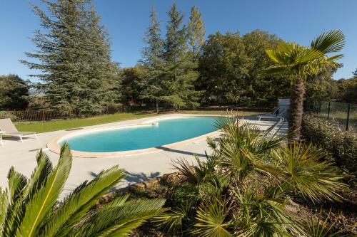 Rouleraventoux, Gîte sportif avec piscine, sauna, salle de sport, jardin