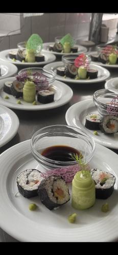 Makanan di atau berdekatan hotel