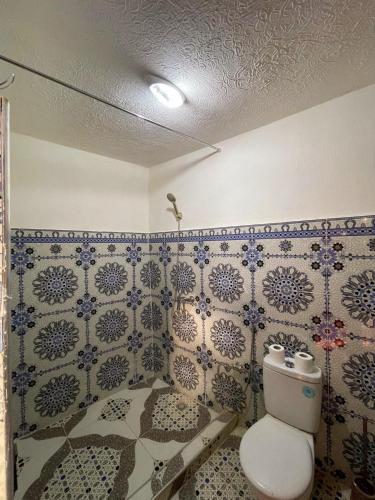 Un baño de Dar Boujloud Fez