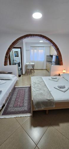 Aliaj Guest House