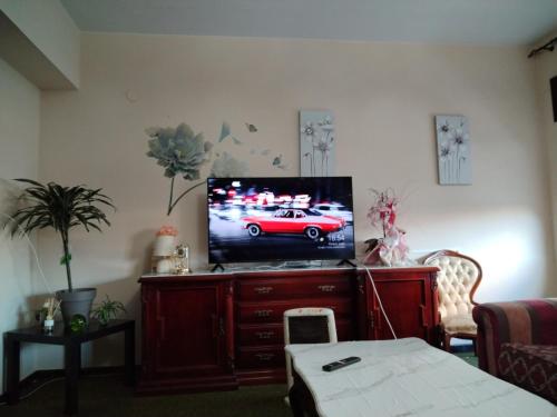 Μια τηλεόραση ή/και κέντρο ψυχαγωγίας στο Casa Albergue PTY