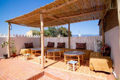Balcon ou terrasse dans l'établissement Dar YAMINA SUIKA