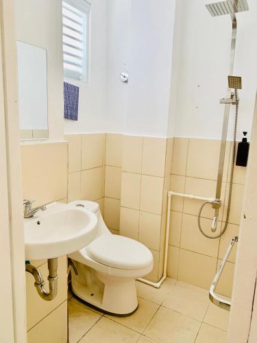 Phòng tắm tại Crossing View Penthouse