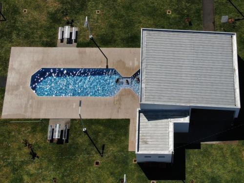 Swimmingpoolen hos eller tæt på La Petite Santa Ana