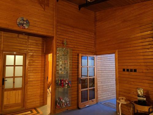 TV o dispositivi per l'intrattenimento presso كوخ سترين