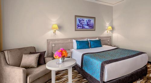 Triple Room with View