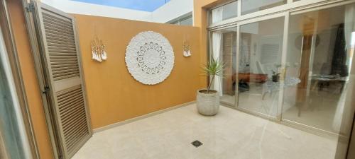 Ένα μπάνιο στο Casa Olisa