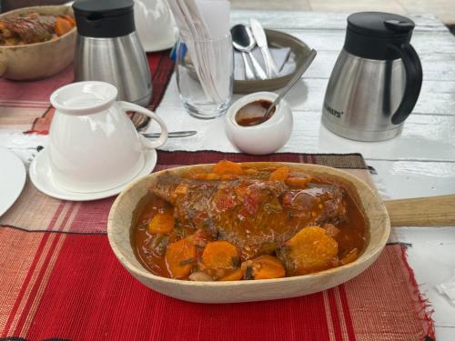 Comida en el hotel o alrededores