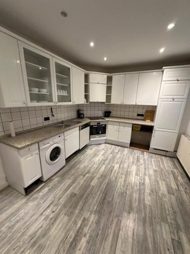 Η κουζίνα ή μικρή κουζίνα στο Schöne Apartments in Frechen BM07 bis BM09