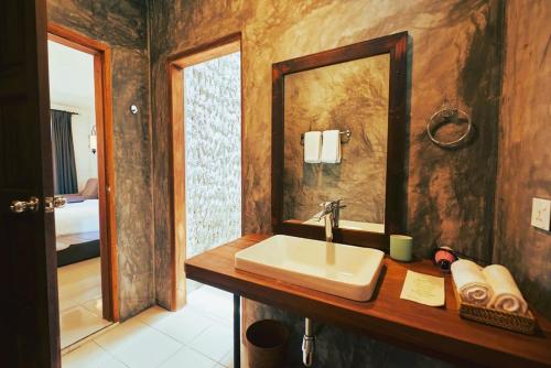 Koupelna v ubytování Beach Hotel Dhigurah