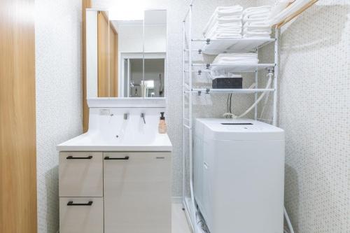 Fotografie z fotogalerie ubytování 住舎上新庄 v Osace
