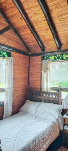 Letto o letti in una camera di Chalet de montaña Alejandrina