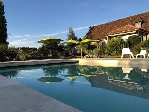 Der Swimmingpool an oder in der Nähe von DCV Summer Home