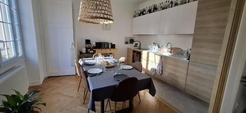 Photo de la galerie de l'établissement Bright T3 near park, à Lyon