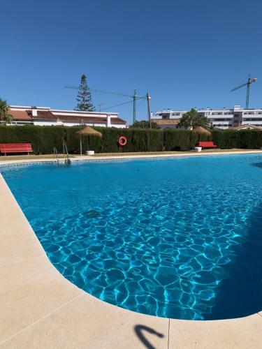 Cómodo apartamento en Los Álamos, Torremolinos