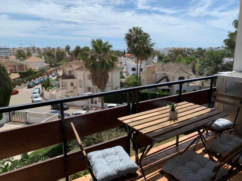 Cómodo apartamento en Los Álamos, Torremolinos