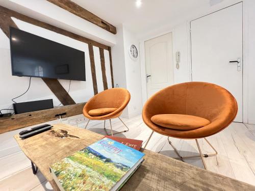 Photo de la galerie de l'établissement Au coeur de la ville, à deux pas de la cathédrale., à Chartres