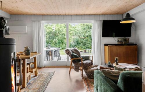 Χώρος καθιστικού στο Beautiful Home In Ulfborg With Sauna