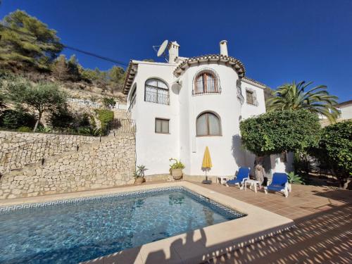 Casa Cunera by Theka Services